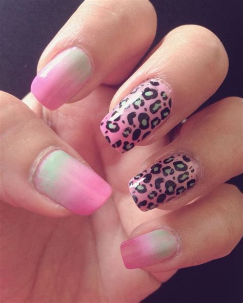 Nails Art: uñas de leopardo rosa/ Pink leopard print nails..